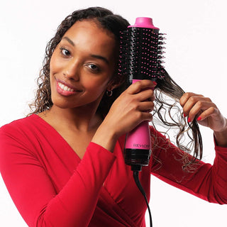 Revlon One-Step hair dryer and Volumiser 2-in-1 Pink Edition