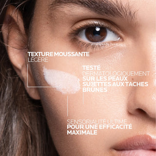 La Roche-Posay Mela B3 Clarifying Micro-Peeling Cleanser 200ml – Réduit Taches Brunes et Uniformise le Teint