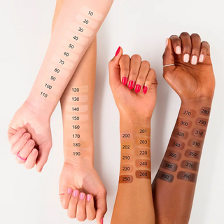 Essence -  FOUNDATION stick 130